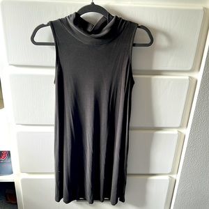 Cute Grey/Green Womens Dress!